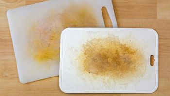 Cómo limpiar una tabla de plástico y que quede impecable y sin manchas Cómo limpiar una tabla de plástico y que quede impecable y sin manchas