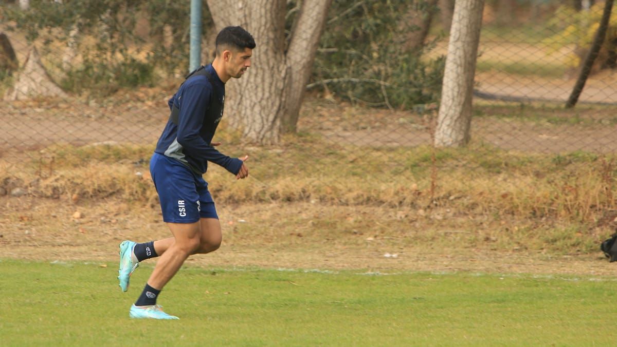 Abecasis trabaja diferenciado y es duda para el partido frente a Godoy Cruz. 