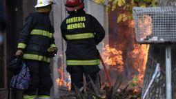 Bomberos trabajaron en el lugar Hubo un muerto y un herido producto de la explosión. Bomberos trabajaron en el lugar Hubo un muerto y un herido producto de la explosión.