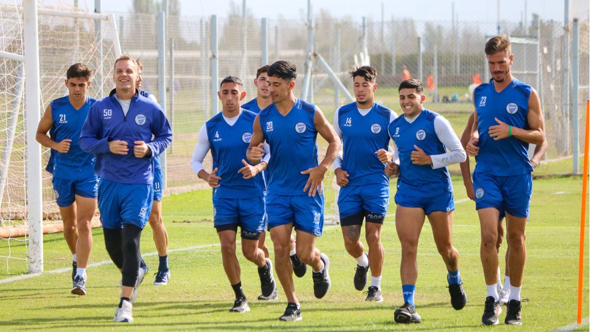 El plantel de Godoy Cruz entrenó en el predio de Coquimbito. El Tomba ya está enfocado en Central Córdoba.