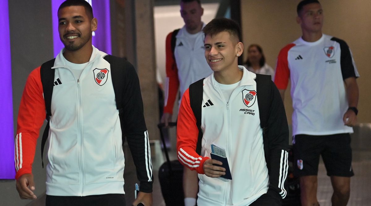 Martínez y el Diablito Echeverri rumbo a Venezuela.