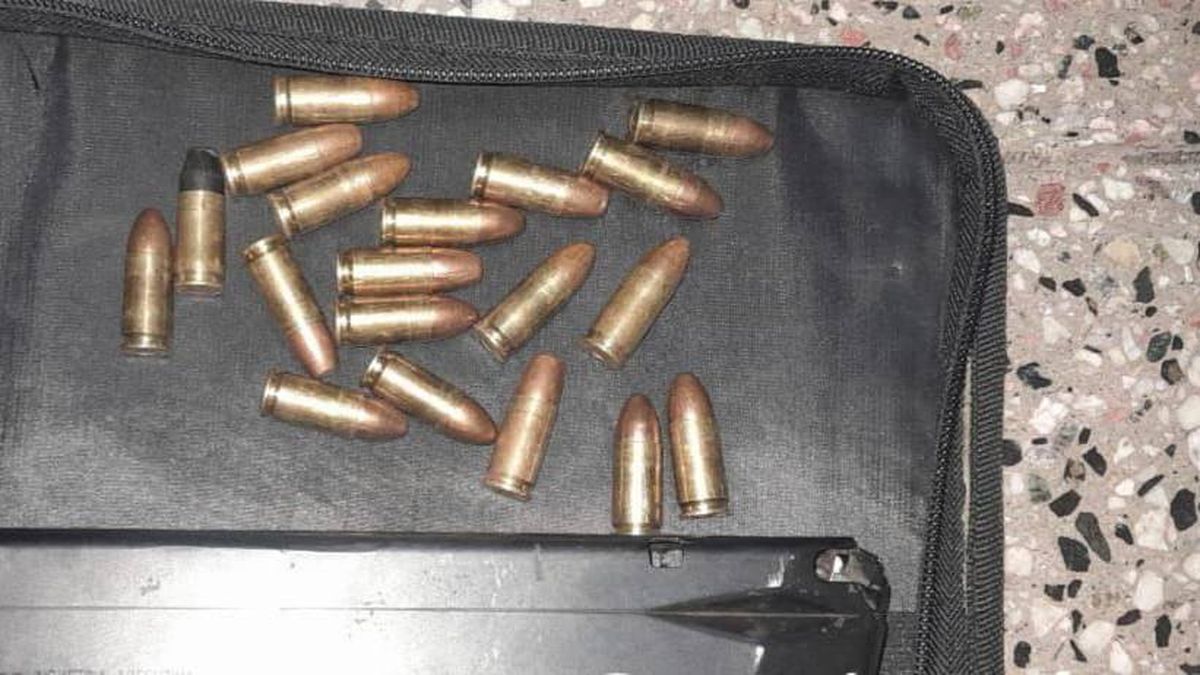 Los proyectiles de 9 mm secuestrados por la Policía. Los proyectiles de 9 mm secuestrados por la Policía.