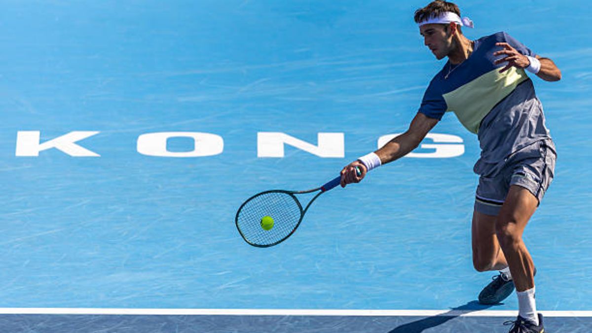 Tomás Etcheverry quedó fuera del ATP 250 de Hong Kong en segunda ronda.