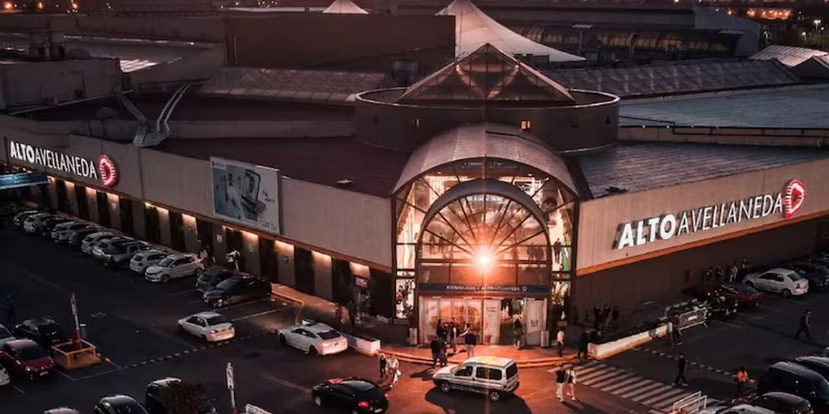 Llega un nuevo shopping con la primera tienda oficial de Apple
