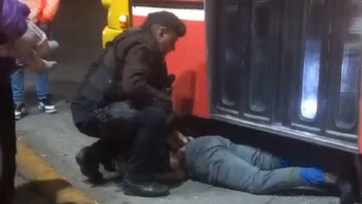 El delincuente fue golpeado y retenido por los pasajeros luego de intentar robarle a una pareja dentro de un colectivo en Capital.