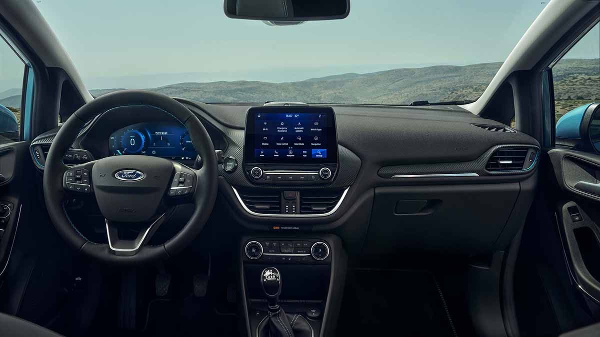 Si bien el Ford Fiesta no se fabrica más, sigue siendo un auto de moderno diseño. Si bien el Ford Fiesta no se fabrica más, sigue siendo un auto de moderno diseño.