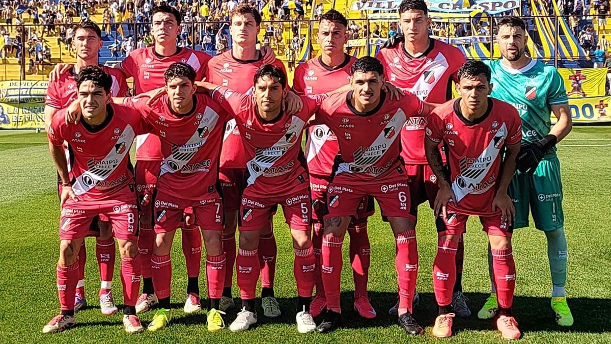 Deportivo Maipú se prepara para jugar el Reducido de la Primera Nacional.