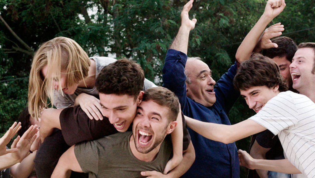 Lo que no sabías de la serie Merlí: la historia que inspiró, cambio de papeles y más. Lo que no sabías de la serie Merlí: la historia que inspiró, cambio de papeles y más.