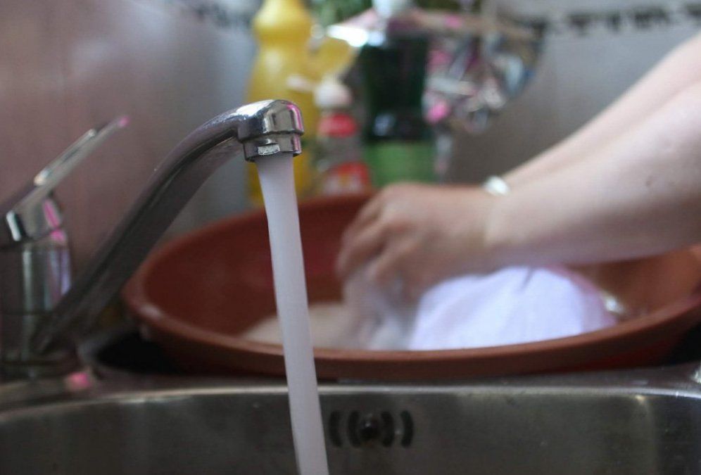 Con estos dispositivos, AYSAM pretende medir el exceso en el consumo del agua.