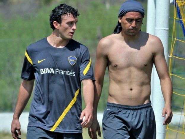 Riquelme no viajará a Brasil para enfrentar a Fluminense