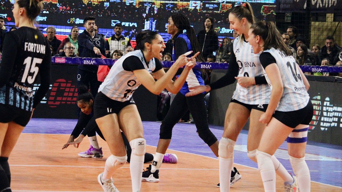 Las Panteras no dejaron dudas en el choque ante Cuba, en Rosario.