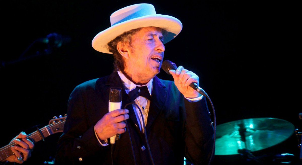 Bob Dylan reconoció el Nobel de Literatura un rato y después se rectificó