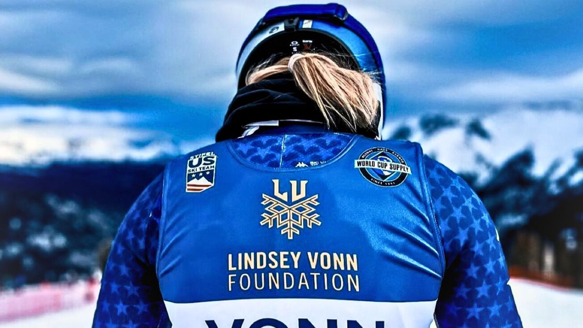 Lindsey Vonn, una leyenda del esquí, entrena en Chile.