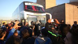 Diego Maradona llegó a Mendoza para enfrentar a Godoy Cruz
