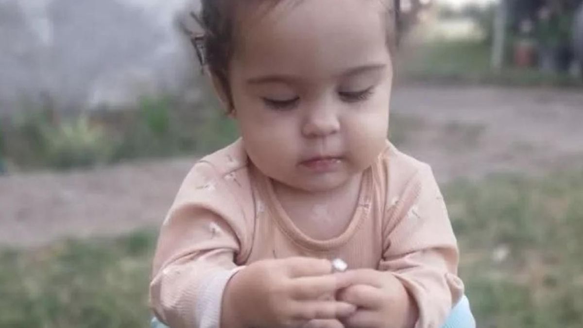 Los restos hallados en la base naval de Puerto Belgrano son de Delfina Hecker, la menor de las niñas desaparecidas en el temporal Los restos hallados en la base naval de Puerto Belgrano son de Delfina Hecker, la menor de las niñas desaparecidas en el temporal