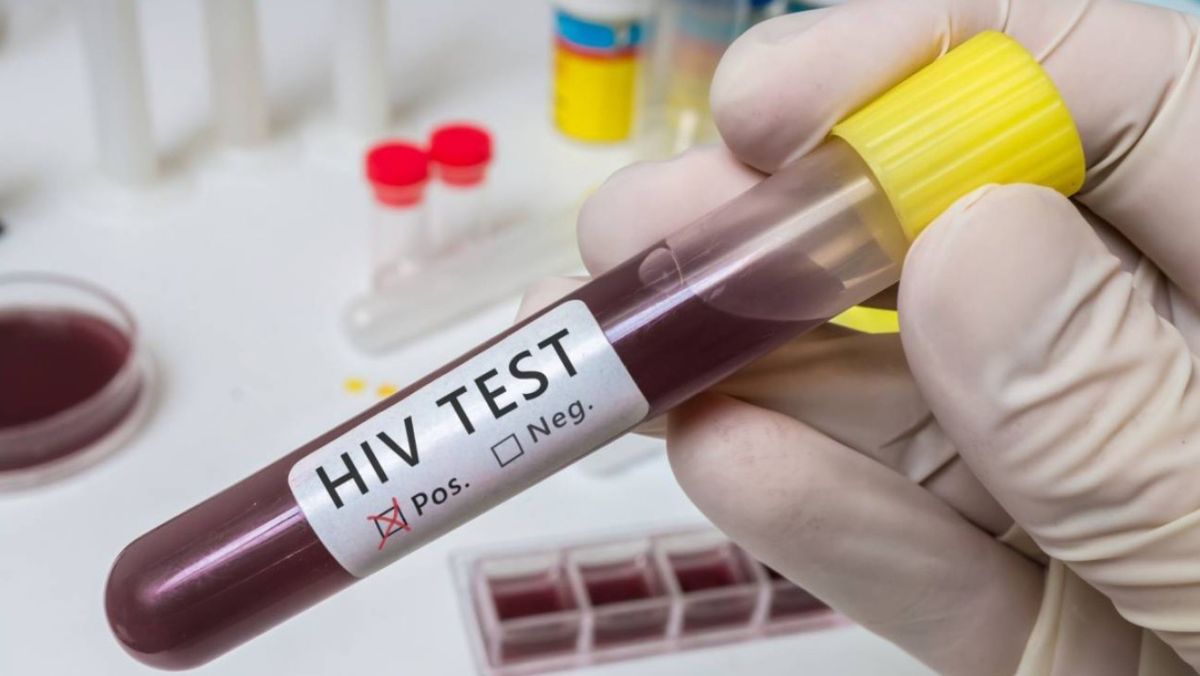 Un hombre que contagió a su ex pareja de HIV fue condenado a tres años de prisión en suspenso y deberá pagarle 40 mil dólares Un hombre que contagió a su ex pareja de HIV fue condenado a tres años de prisión en suspenso y deberá pagarle 40 mil dólares