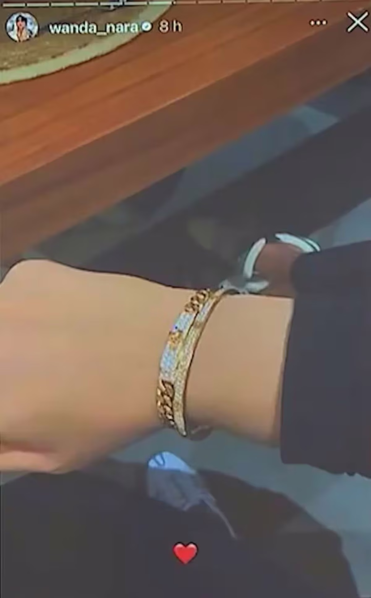 El nuevo novio de Wanda Nara le regaló las joyas de Jesica Cirio: "Todo turbio". El nuevo novio de Wanda Nara le regaló las joyas de Jesica Cirio: "Todo turbio".