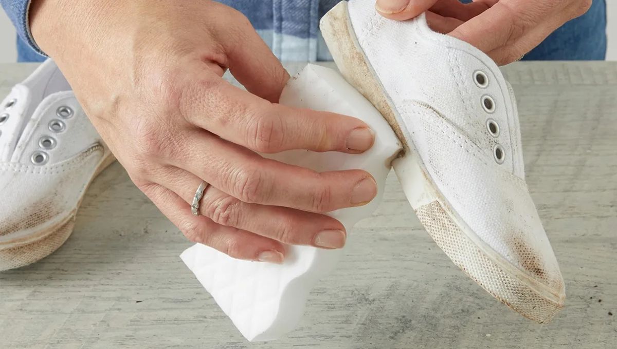 Blaquea la suela de tus zapatillas con 4 ingredientes y sin esfuerzo