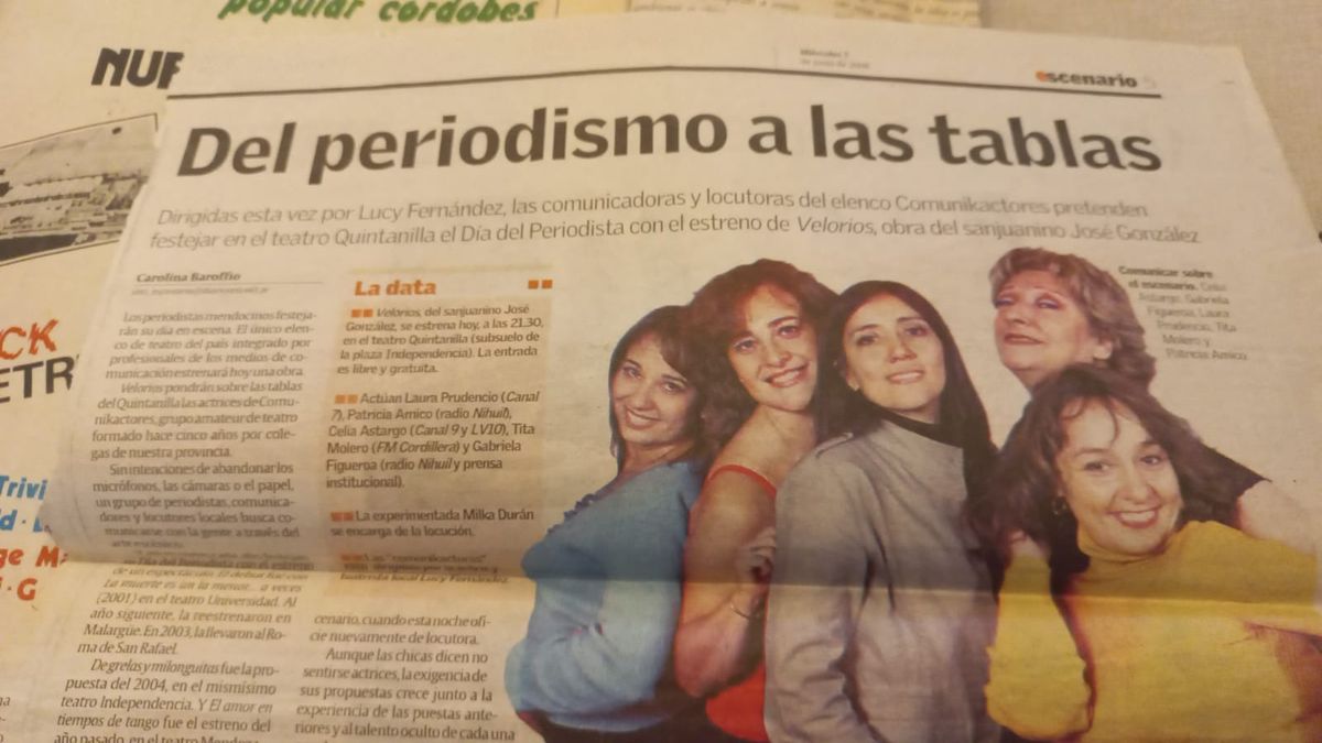 Una de las primeras notas de Diario UNO en papel que anunciaba la propuesta del elenco de periodistas Comunicactores. Una de las primeras notas de Diario UNO en papel que anunciaba la propuesta del elenco de periodistas Comunicactores.