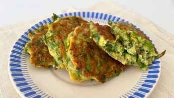 Dieta para bajar de peso: cómo hacer Buñuelos de acelga sin fritura ni harina y con 7 ingredientes Dieta para bajar de peso: cómo hacer Buñuelos de acelga sin fritura ni harina y con 7 ingredientes