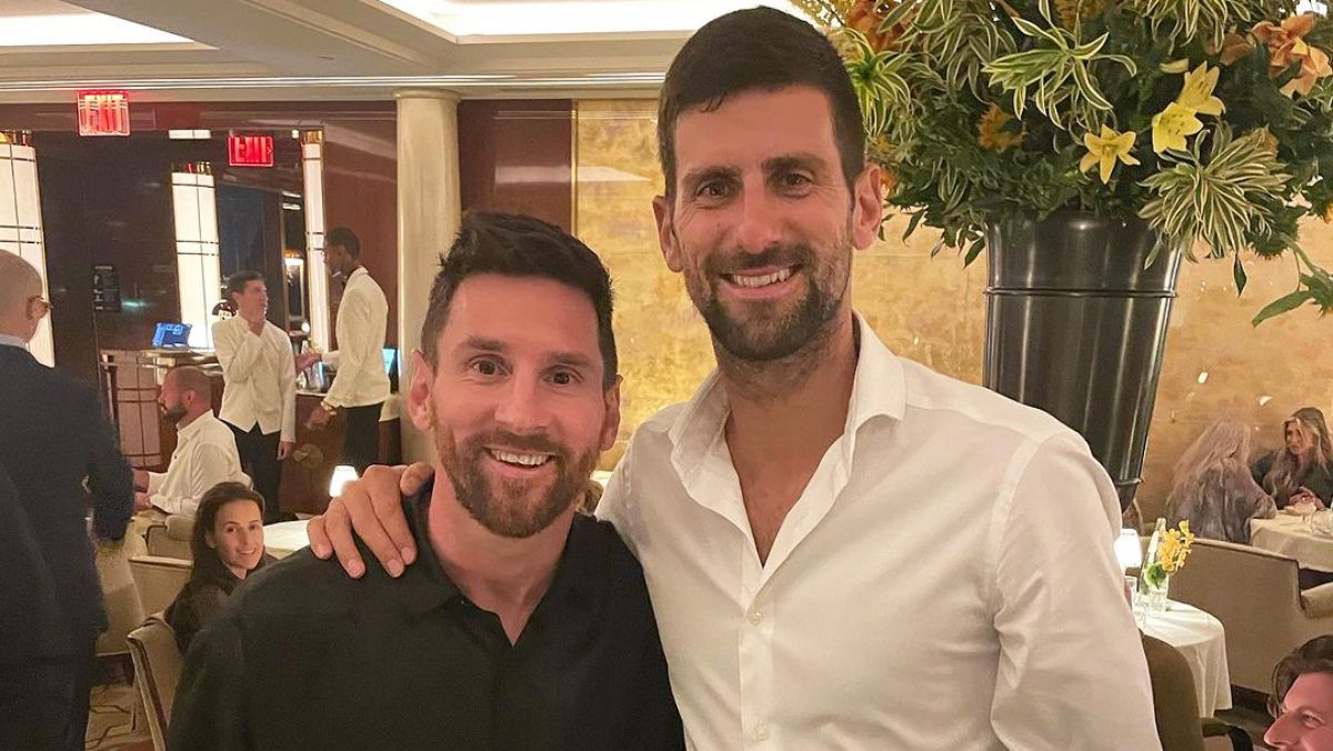El Club de los Ocho. El argentino Lionel Messi, ocho veces ganador del Balón de Oro, junto al serbio Novak Djokovic, que por octava vez termina como número uno de la ATP. El Club de los Ocho. El argentino Lionel Messi, ocho veces ganador del Balón de Oro, junto al serbio Novak Djokovic, que por octava vez termina como número uno de la ATP.