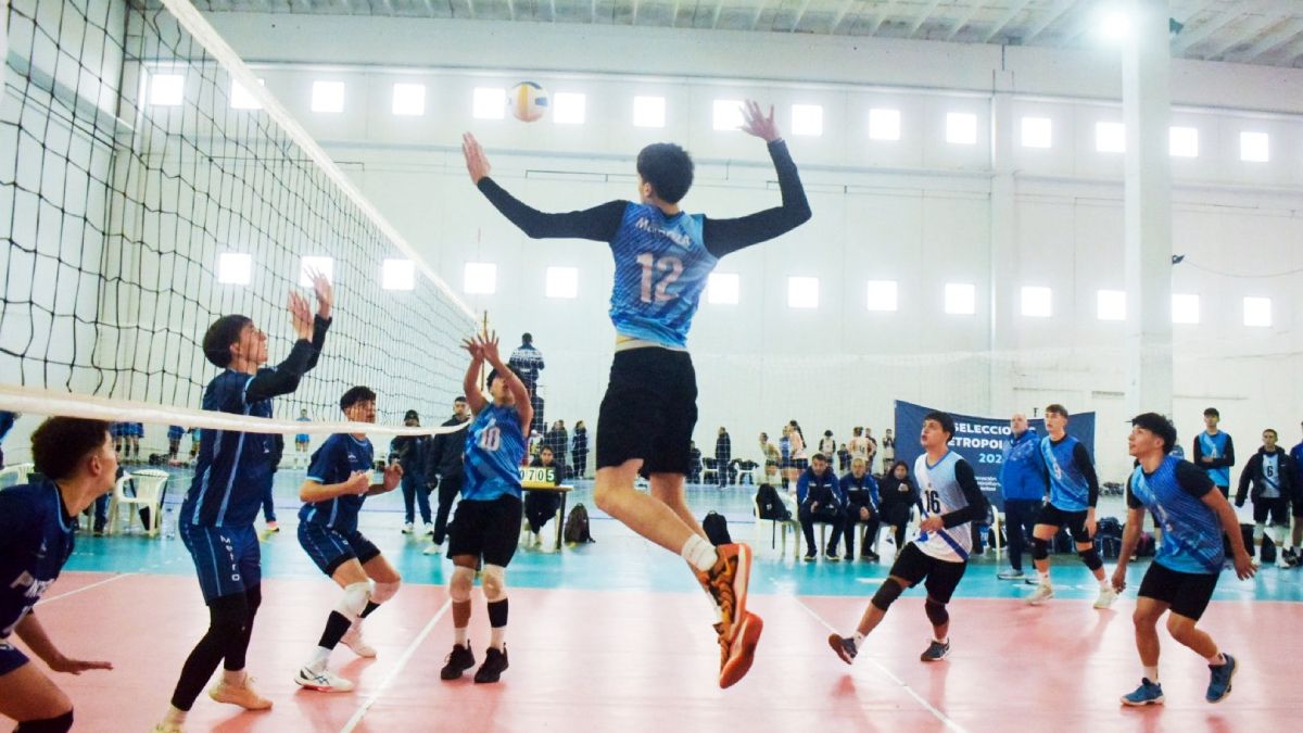 La selección masculina U18 de la Federación Mendocina de Vóleibol cayó en cuartos del final del torneo Argentino de la categoría que se juega en Miramar.