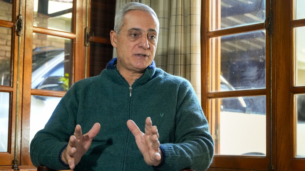 Renato Ruiz estuvo 60 días en las Islas Malvinas. Renato Ruiz estuvo 60 días en las Islas Malvinas.