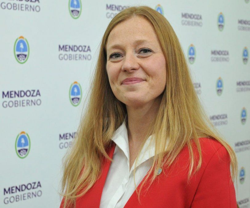 Ella es Paula Allasino, la dueña de la billetera de Cornejo