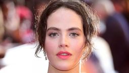 Jessica Brown Findlay, protagonista de Downton Abbey, la serie de época de Netflix.
