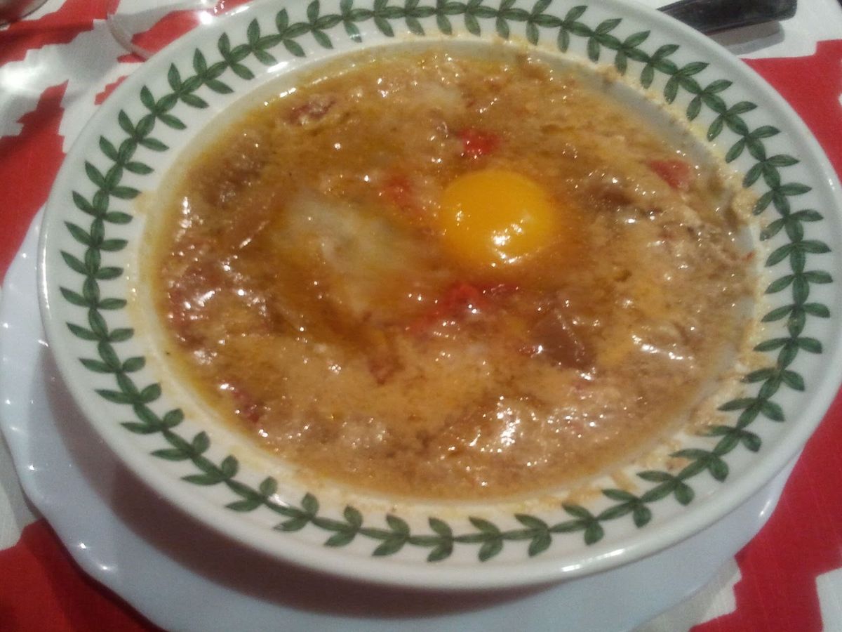 Prueba esta sopa única. Prueba esta sopa única.