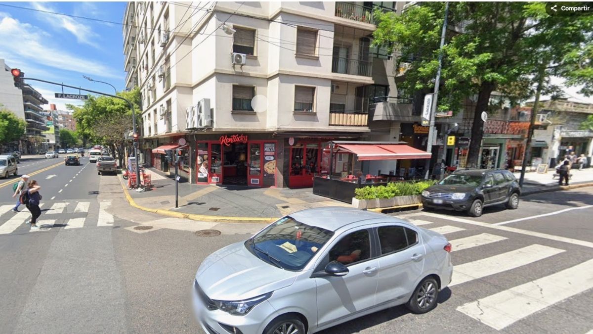 La pizzería que fue apedreada en Chacarita. Foto: Google Street View. La pizzería que fue apedreada en Chacarita. Foto: Google Street View.
