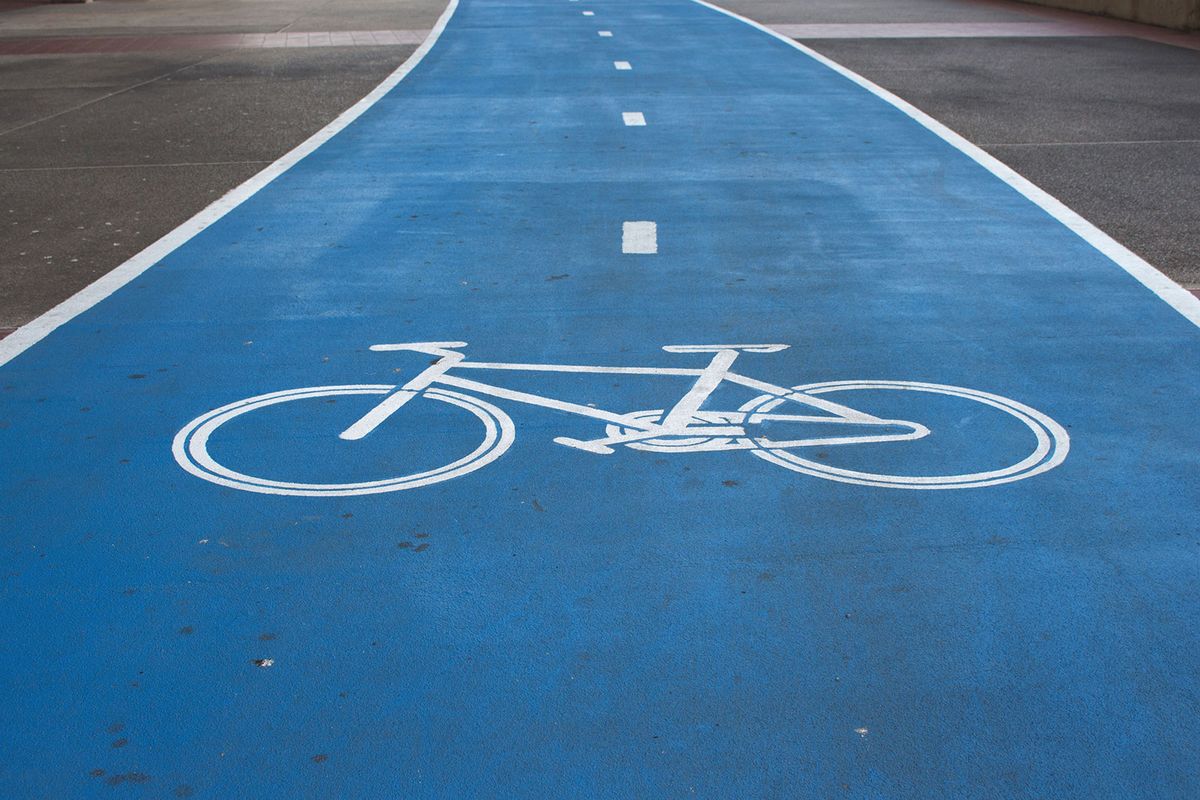 ¿Cuál es la diferencia entre una ciclovía y una bicisenda? ¿Cuál es la diferencia entre una ciclovía y una bicisenda?