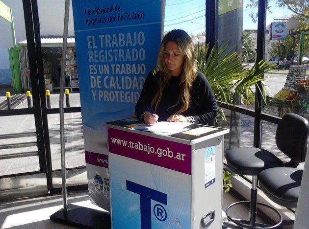 Mediante un trámite simple y pago unificado se registran empleadas domésticas