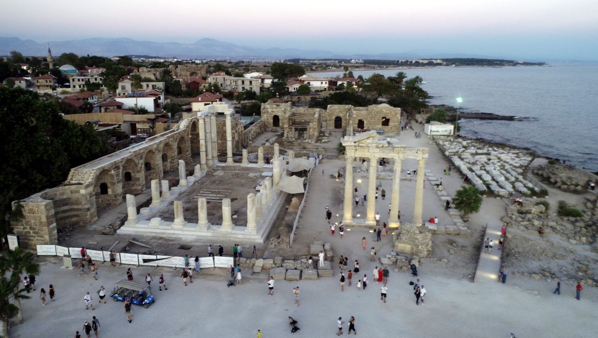 La estructura se ubica a metros de la playa. La estructura se ubica a metros de la playa.