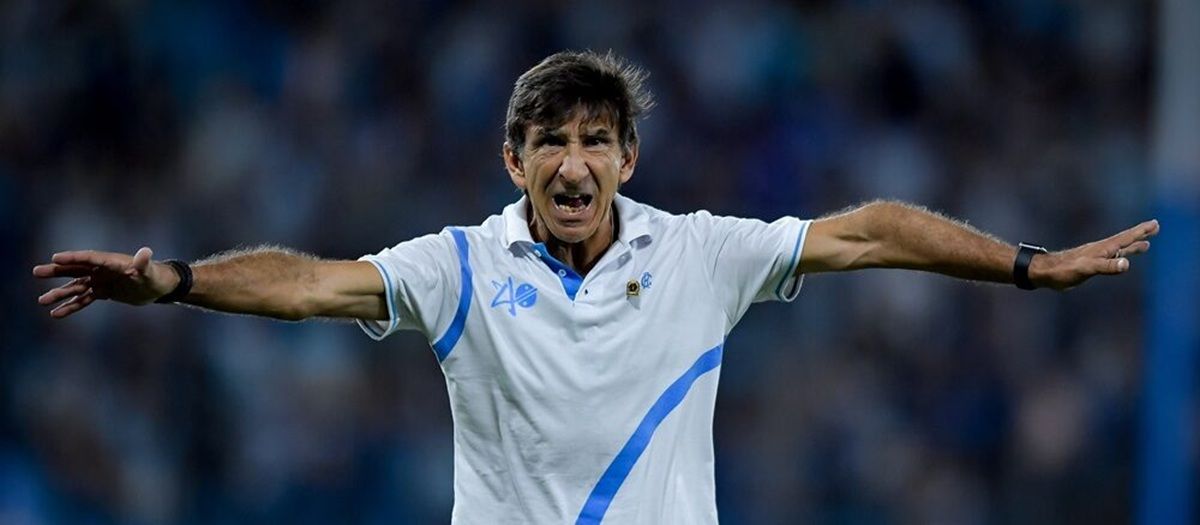 El propio entrenador contó lo sucedido.