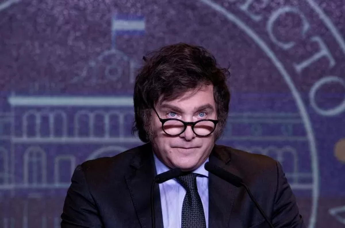 El presidente Javier Milei criticó el incremento de sueldos en el Congreso para senadores y diputados.