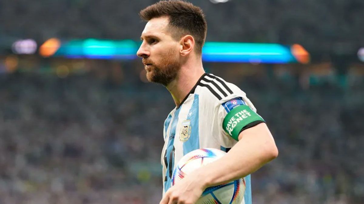 Messi y Maradona, los que tienen más partidos como capitanes