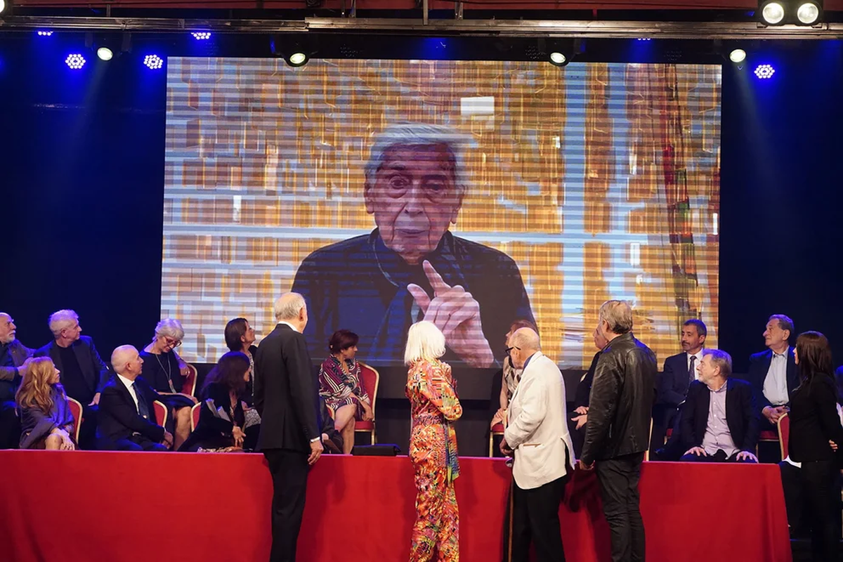 Julio Le Parc, pionero mundial del arte óptico y cinético.