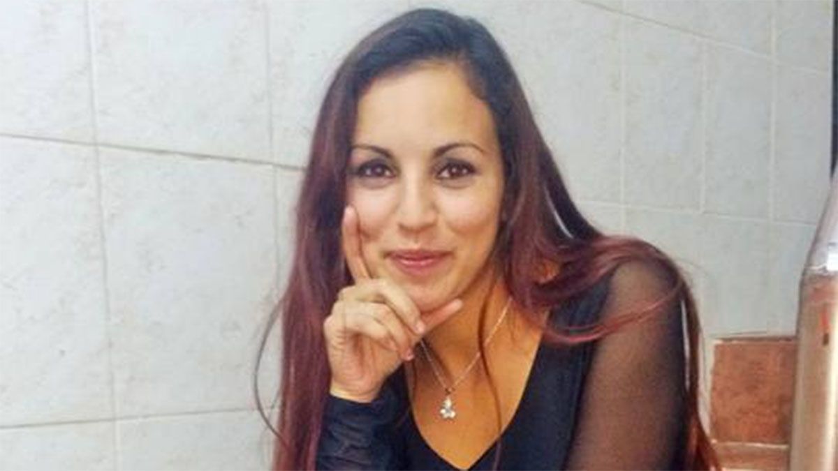 Macarena Berdejo, de 27 años, fue baleada en medio de una guerra de bandas narco