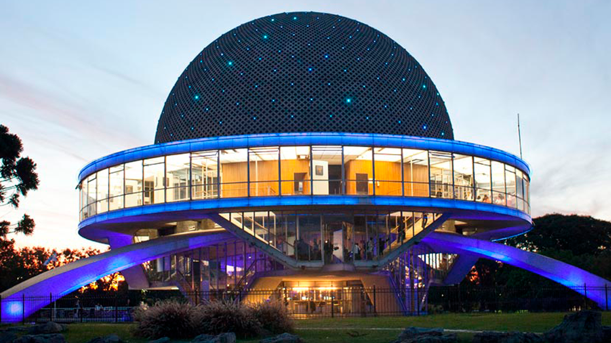 El Planetario Galileo Galilei es uno de los sitios más interesantes para visitar en familia en Buenos Aires durante las vacaciones de invierno 2022.