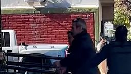 David Enrique Demaldé, preso e imputado por el crimen de la madre en Junín, es ingresado a un centro de salud. Captura de pantalla