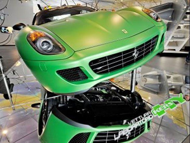 ¿Te subirías a este modelo híbrido de Ferrari?