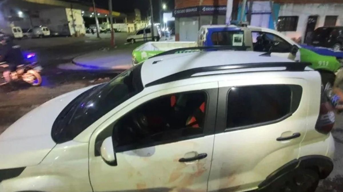 El efectivo de Prefectura manejaba este automóvil cuando fue abordado en Lanús-por delincuentes que intentaron asaltarlo