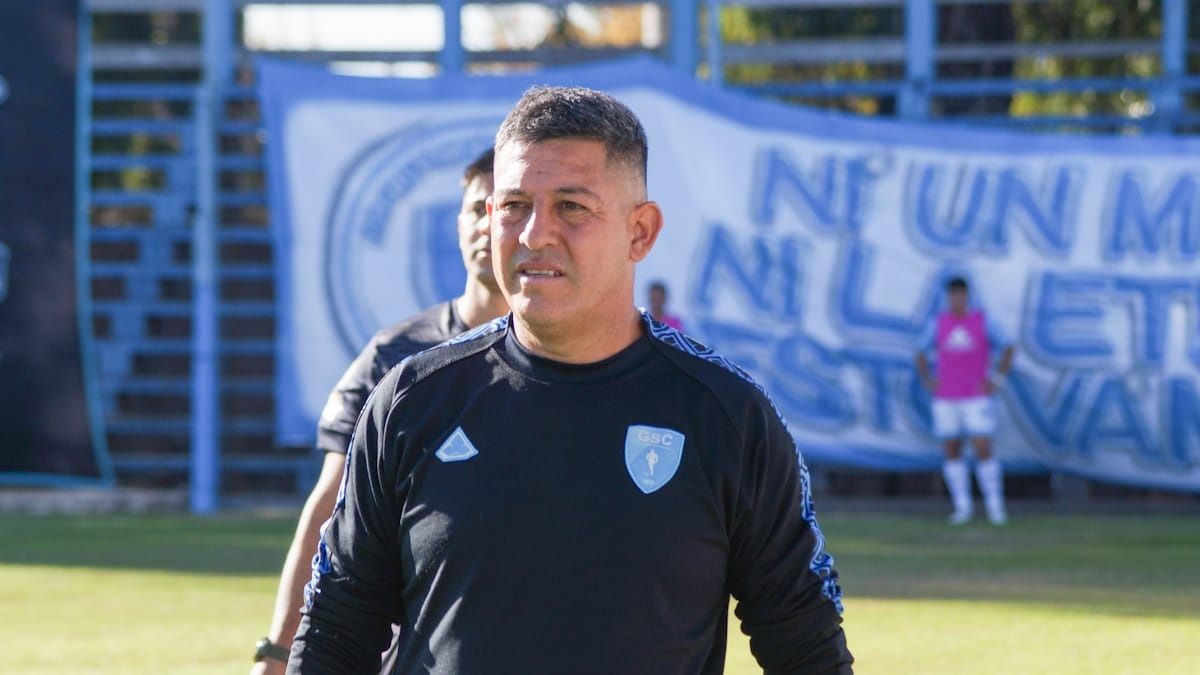 Pablo Jofré es el DT que está haciendo una gran campaña con Gutiérrez Sport Club.