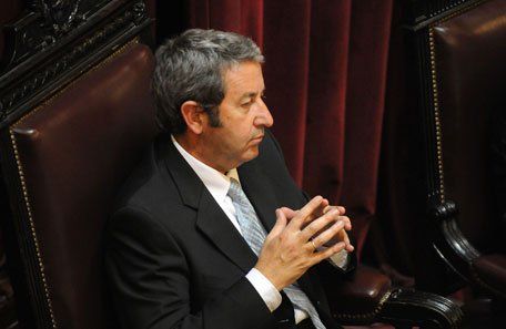 Con el desempate de Cobos, el Senado aprobó el 82% móvil para los jubilados
