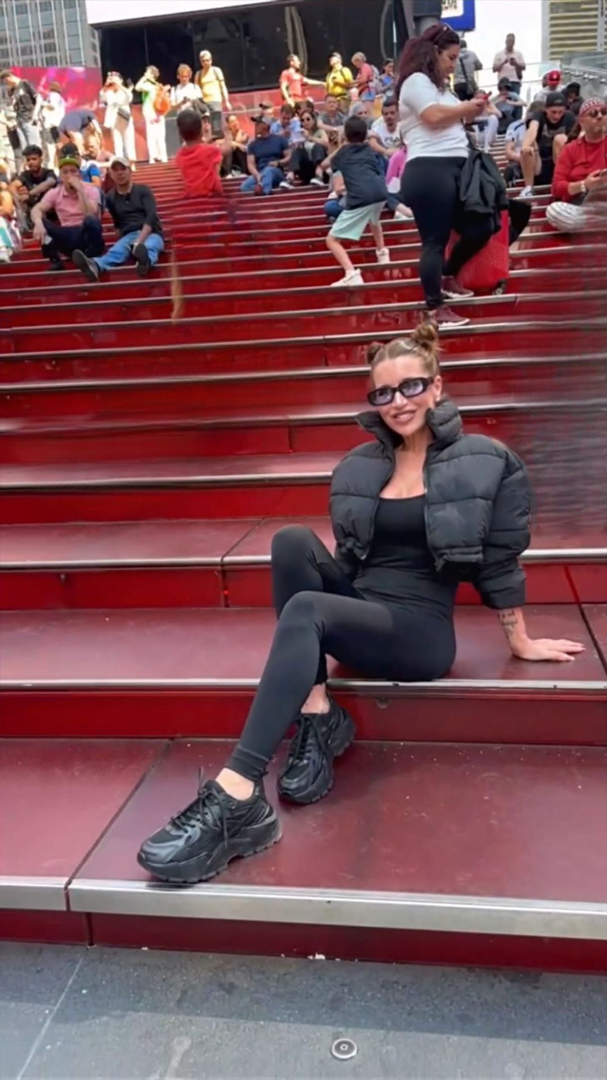 Desde New York, Florencia Peña confirma que es la reina del sporty chic y anticipa la primavera. Desde New York, Florencia Peña confirma que es la reina del sporty chic y anticipa la primavera.