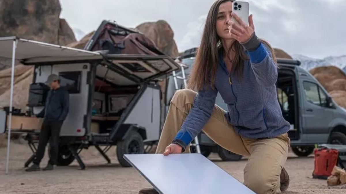 La antena portátil de internet satelital de SpaceX promete conectividad de alta velocidad en zonas rurales alejadas de la ciudad La antena portátil de internet satelital de SpaceX promete conectividad de alta velocidad en zonas rurales alejadas de la ciudad