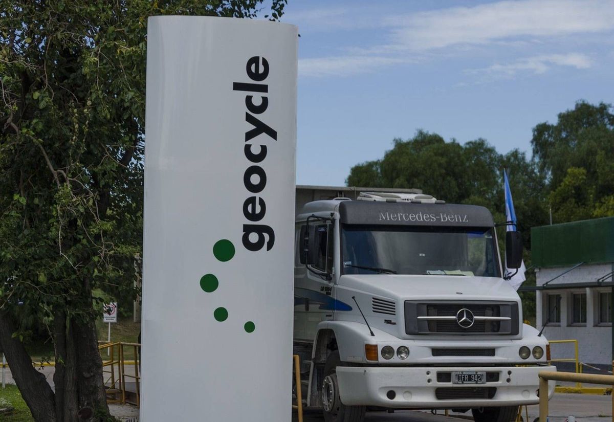 Geocycle es el líder global en soluciones circulares para la gestión de residuos, con más de 40 empresas ubicadas en los cinco continentes. Forma parte del Grupo Holcim, líder mundial en soluciones innovadoras y sostenibles para la construcción.