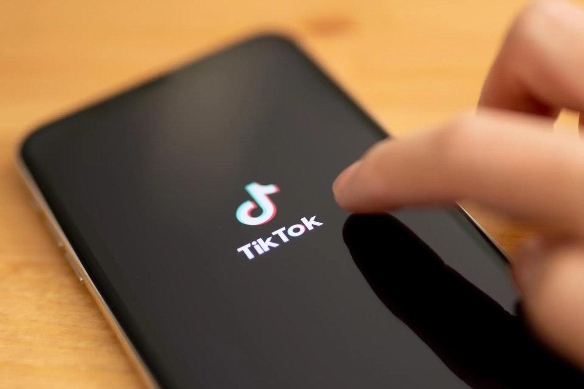 La prohibición de TikTok, podría tensar las relaciones entre Estados Unidos y China, justo antes de la asunción de Donald Trump, el 20 de enero. Crédito: EFE.