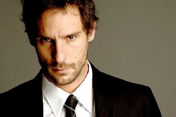 Gonzalo Valenzuela: “Me duele todo”